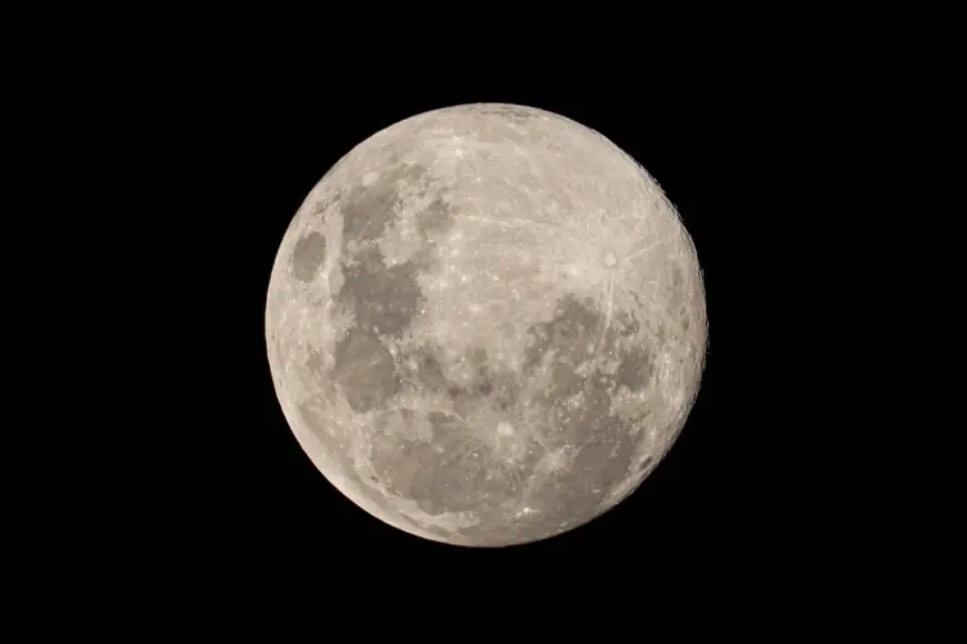 Is tonight a full moon? Snow Moon marks full moon Feb 2026