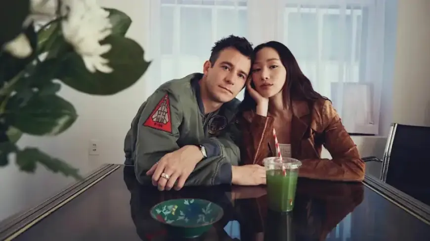 Yerin Ha and Luke Thompson Dive Deeper into Bridgerton Romance