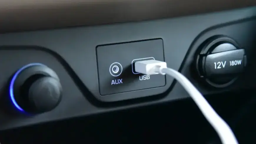 Discover These 4 Must-Have Devices for Your Car’s USB Port