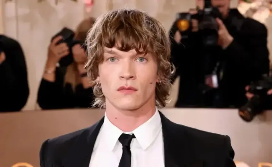 Connor Storrie to Debut as ‘SNL’ Host in February 2026