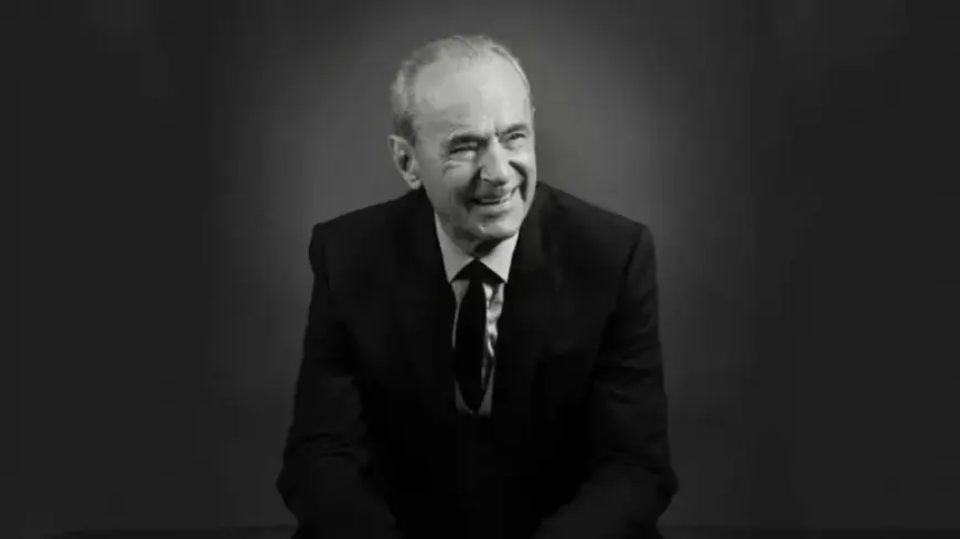 Francis Rossi Struggles to Recapture Band’s Classic Sound on ‘The Accidental’