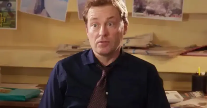 “Death in Paradise Star’s Unusual Hobby Sparks ‘Psychopath’ Remarks”