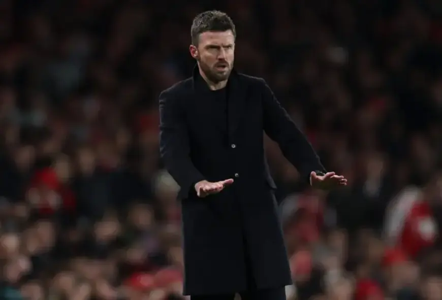 Michael Carrick to Unveil Secret Weapon for Fulham Clash Following Key Discussions