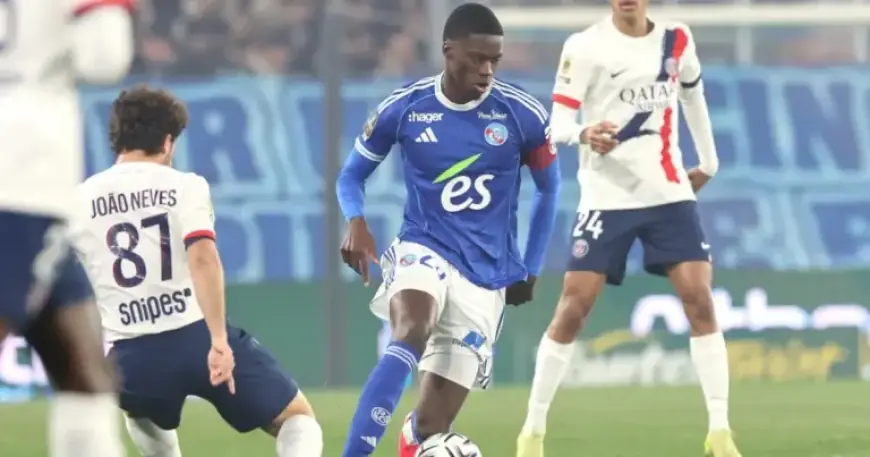 Live Ligue 1: Sarr Starts for Strasbourg, Dembélé Absent for PSG, Kickoff 20:45