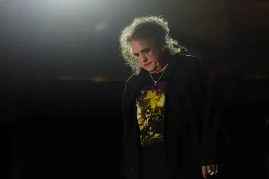 The Cure Celebrates First-Ever Grammy Wins for ‘Lost’