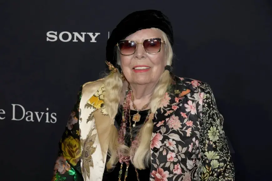 Brandi Carlile Reflects on Emotional ‘America the Beautiful’ Super Bowl Performance