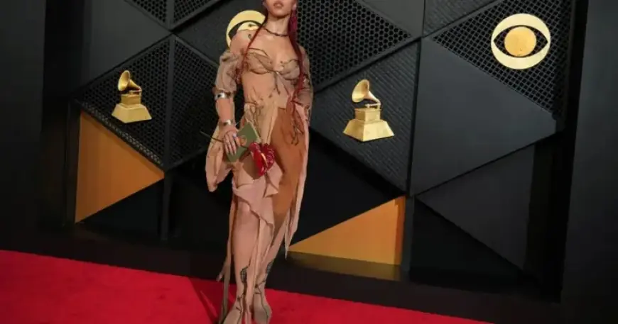 FKA twigs, Addison Rae Lead Bold Fashion at Grammys Red Carpet