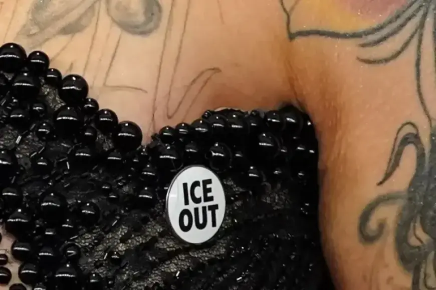 Stars Protest ICE with Bold Pins at the Grammys