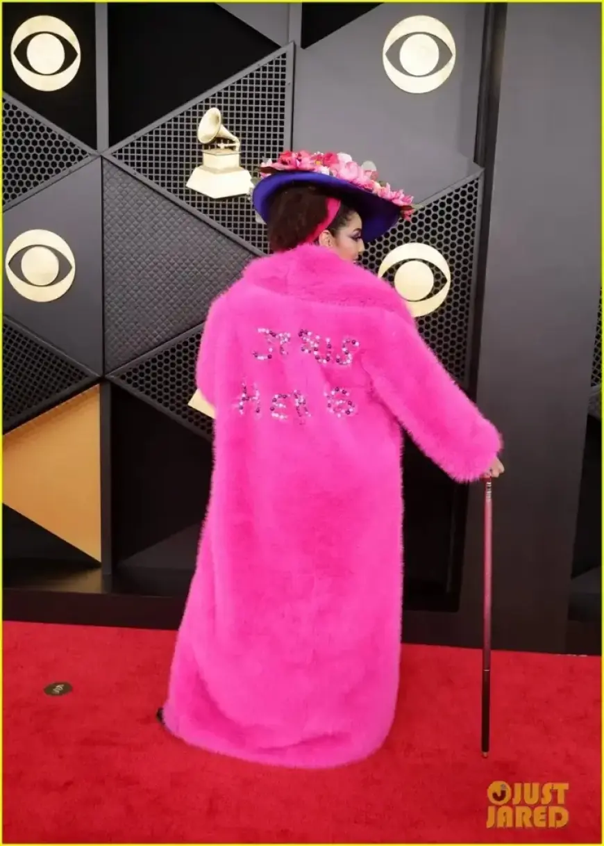 Joy Villa Stuns 2026 Grammys in ‘Scientology Kills’ Outfit