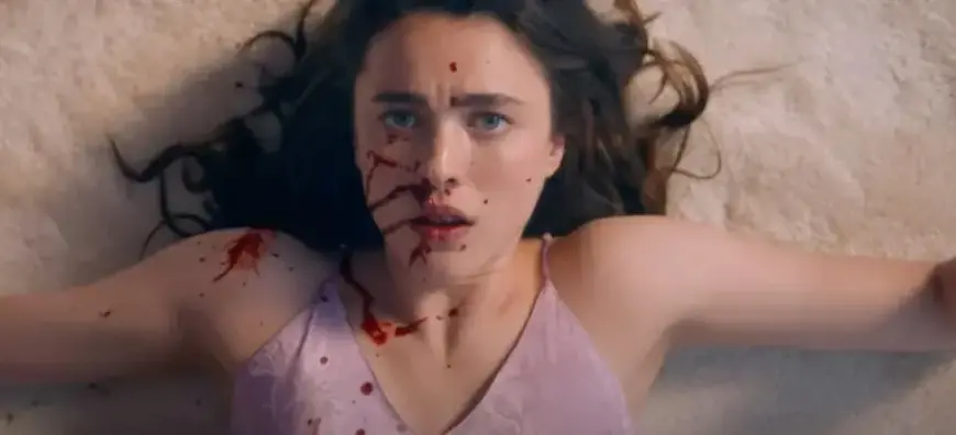 Margaret Qualley to Lead ‘Possession’ Remake by ‘Smile’ Director Parker Finn