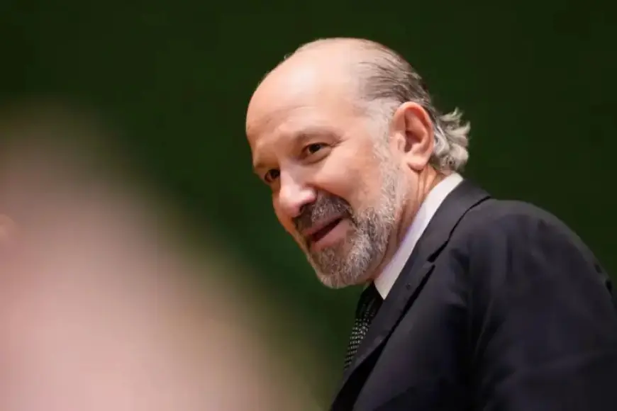 Documents Reveal U.S. Commerce Secretary Lutnick’s Epstein Island Lunch Plans