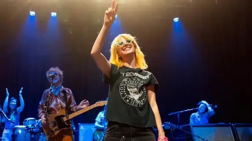 Hayley Williams Unveils Dynamic New Band, Power Snatch