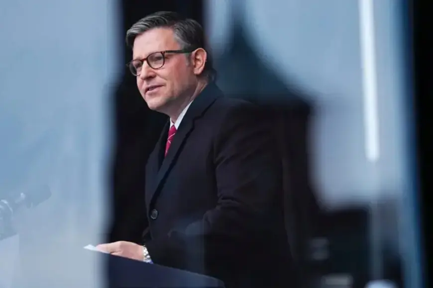 Johnson Blames Democrats’ ICE Demands for Delay in House Vote on Shutdown