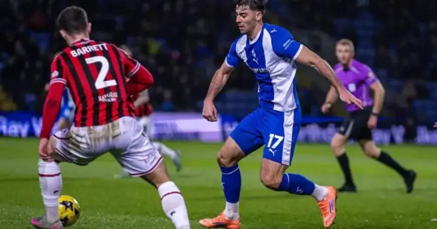 Latics Striker Joe Quigley Negotiates with Bristol Rovers