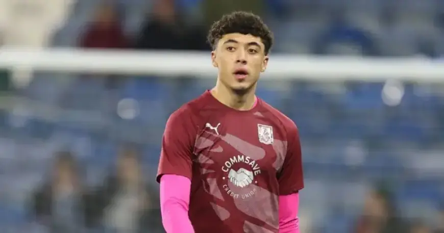 Manchester United Striker’s Departure to be Confirmed on Transfer Deadline Day