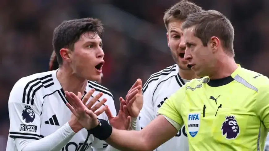 Marco Silva Criticizes Referee Brooks After VAR Overturns Decision in Man Utd vs Fulham