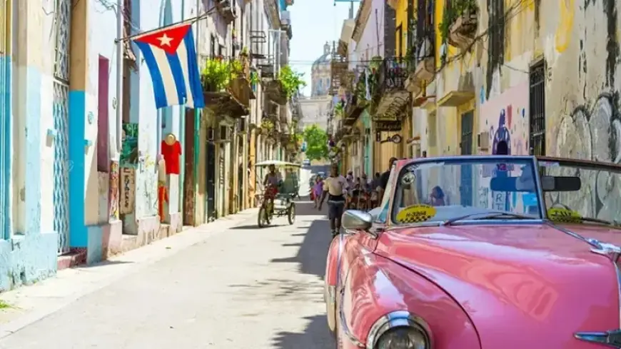 Canada Prepares Contingency Plans for Canadians in Cuba