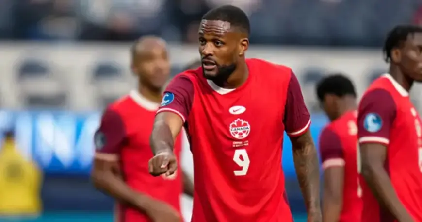 Canadian Star Larin Joins Southampton on Loan in English Championship