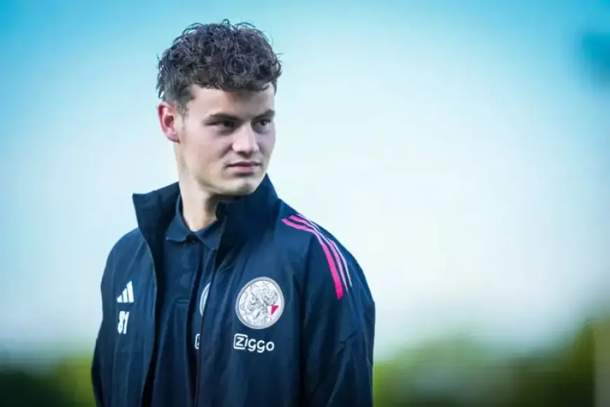 Charlie Setford Temporarily Leaves Ajax for MK Dons Move