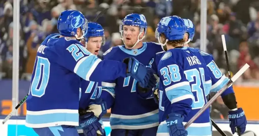 Lightning Shock Bruins with Historic Four-Goal Comeback in NHL Stadium Series