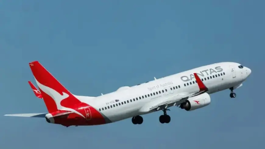 Qantas Cuts Prices on Hundreds of Flights