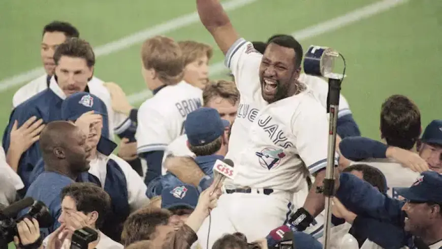 Blue Jays Icon Joe Carter Honored with Statue at Rogers Centre