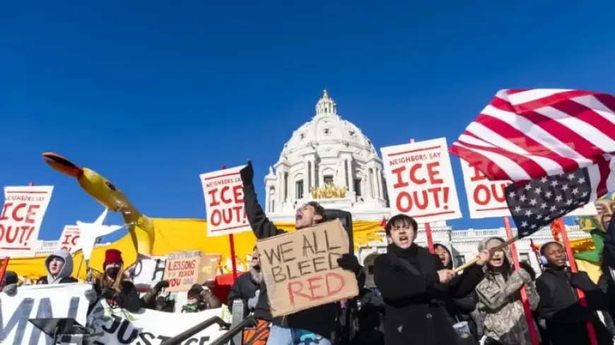 U.S. States Deepen Divide on Immigration Enforcement Policies