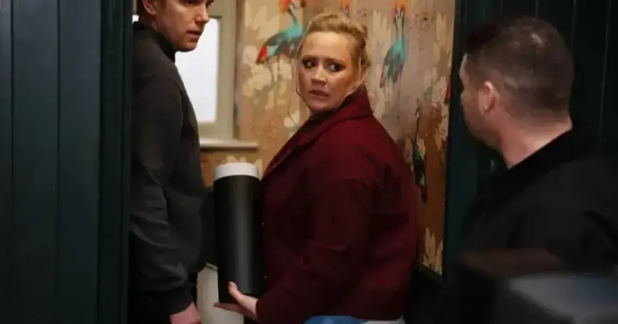 Emmerdale’s Robert and Tracy Discovered in Suspicious Bathroom Encounter