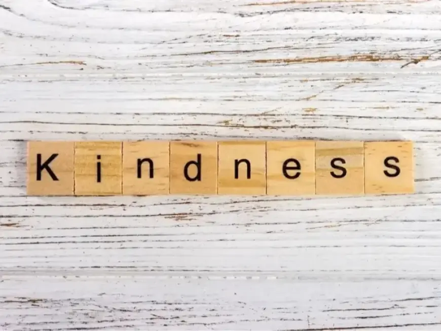 Share Your Inspiring Madison Good Deed Stories!