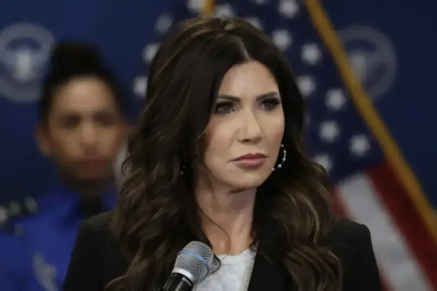 Federal Judge Halts Noem’s Bid to Restrict Congress at ICE Facilities