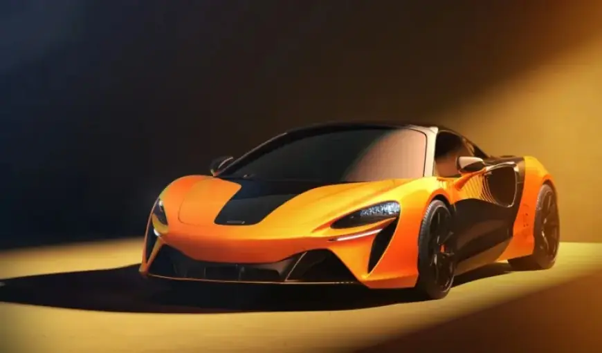 McLaren Artura Spider Marks 10th Constructors’ Title with Exclusive Release