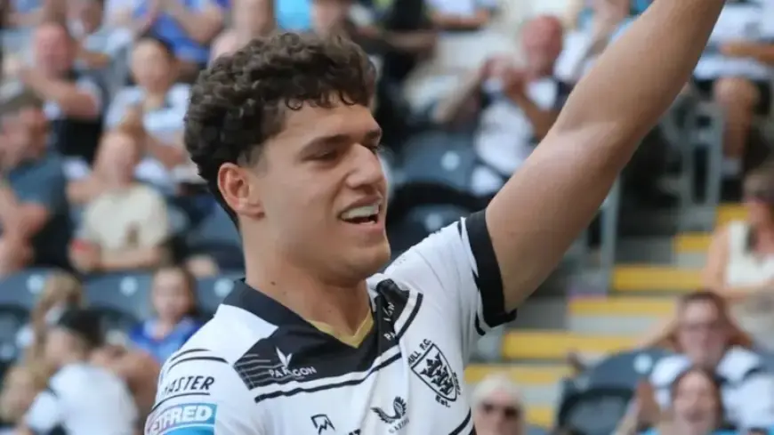 Lewis Martin, 2025 Super League Try Leader, Extends Hull FC Contract