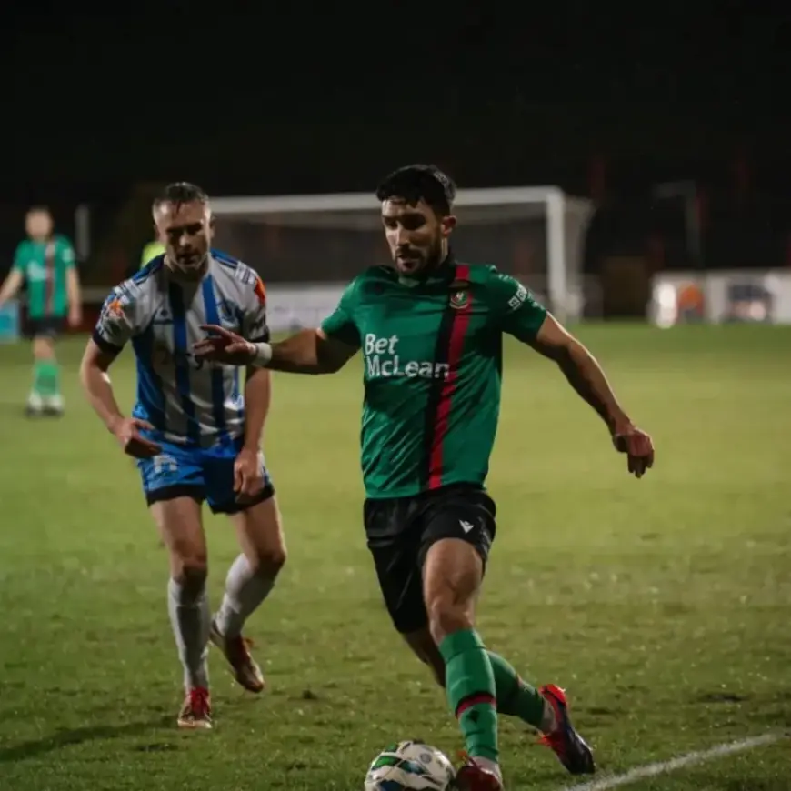 Amos Urges Glens to Secure Cup Final Berth with Powerful Performance