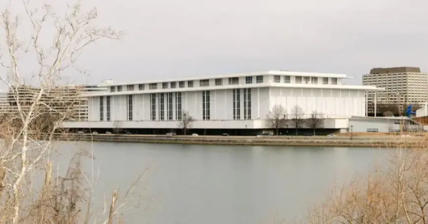 Understanding Trump’s Campaign to Revamp the Kennedy Center
