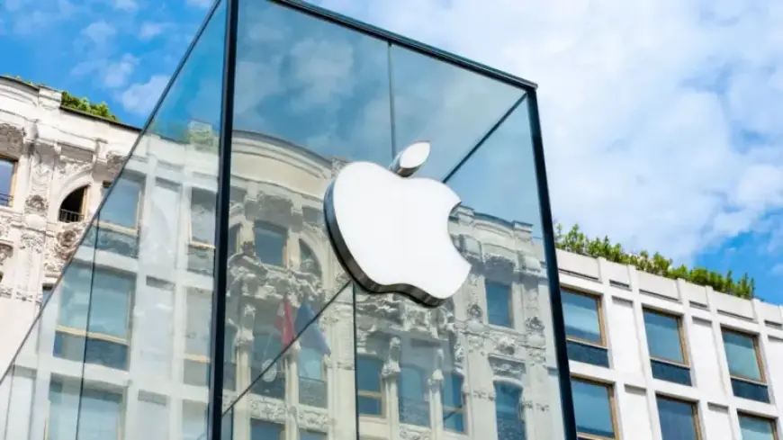 Foldable iPhone Leak Unveils a New User Experience