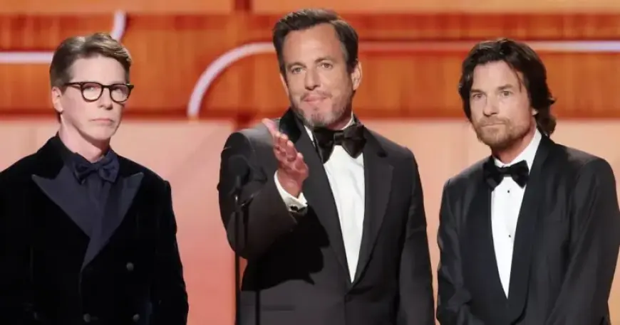 Comedian Ejected from Popular Podcast SmartLess After 10 Minutes