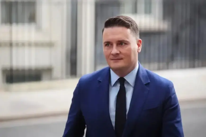 Labour Vows to Achieve NHS Cancer Targets Missed Since 2015 in 10-Year Plan