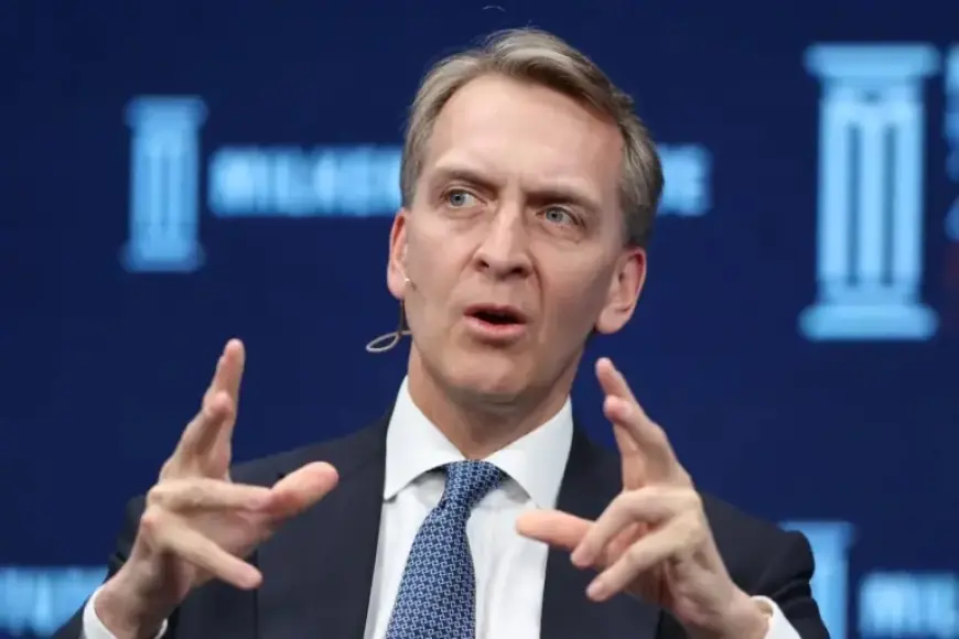 Brookfield Appoints Connor Teskey as CEO, Succeeding Bruce Flatt