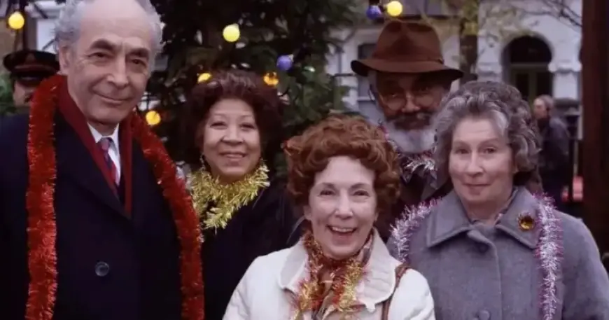 EastEnders, Coronation Street Star Passes, Tributes Pour in for ‘Beautiful Lady’