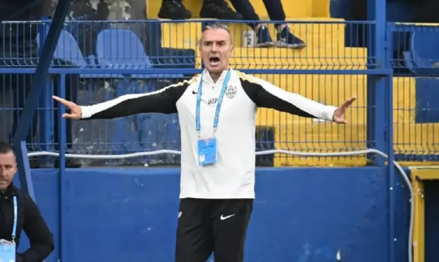 Daniel Pancu Kneels Before Players in Locker Room: “Here’s Why”