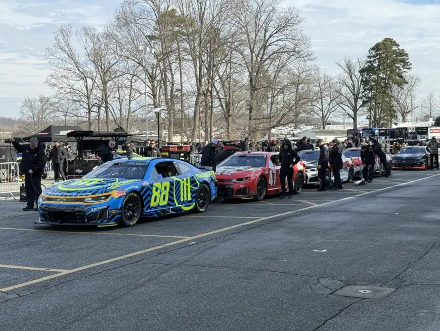 Clash at Bowman Gray Stadium Brings NASCAR Back With Winter-Delayed Start and a 2026 Schedule That Signals Big Change