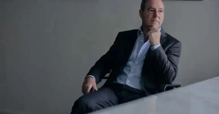 Brad Karp Steps Down as Paul Weiss Chair Amid Epstein Controversy