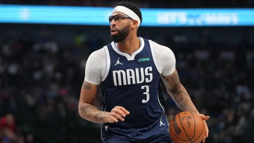 Anthony Davis traded to Wizards in deadline blockbuster with Middleton, Bagley, picks