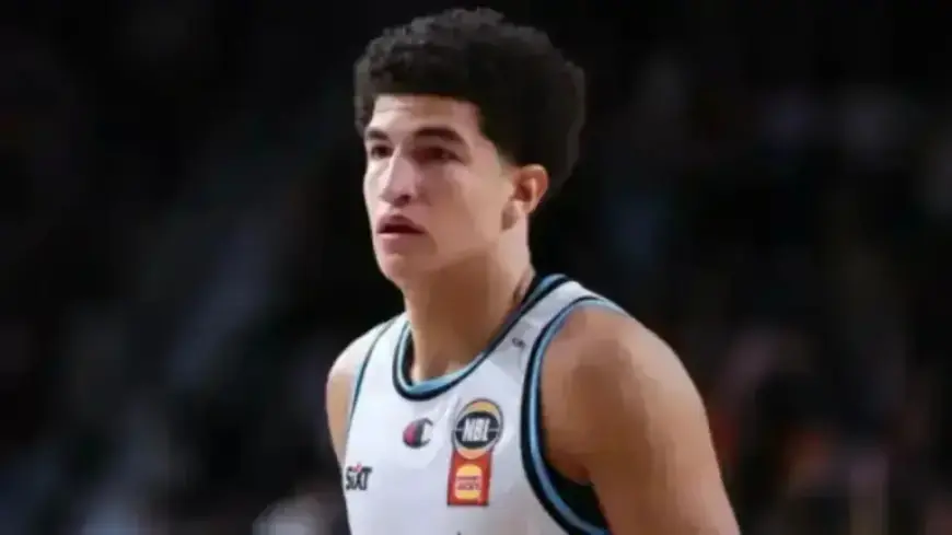 Rising Star Departs Phoenix Event