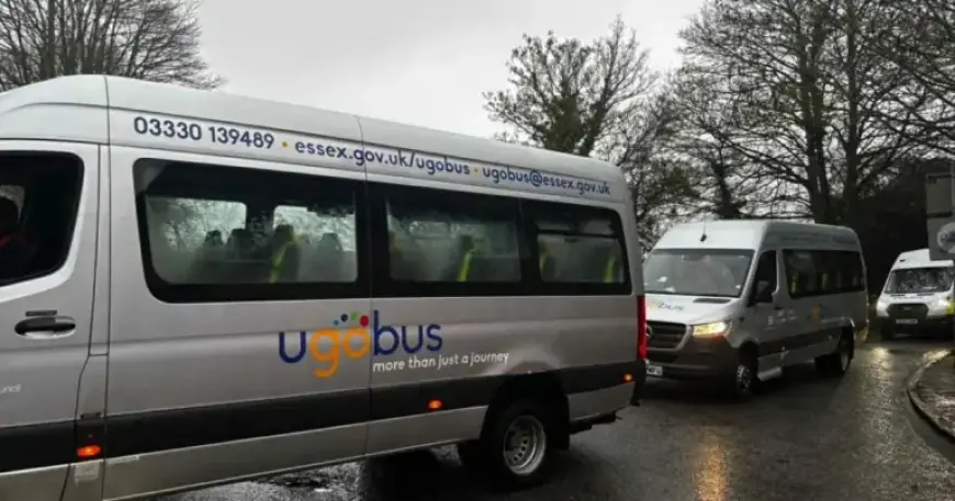 Single Passenger Boards Shuttle Bus Before King’s Arrival