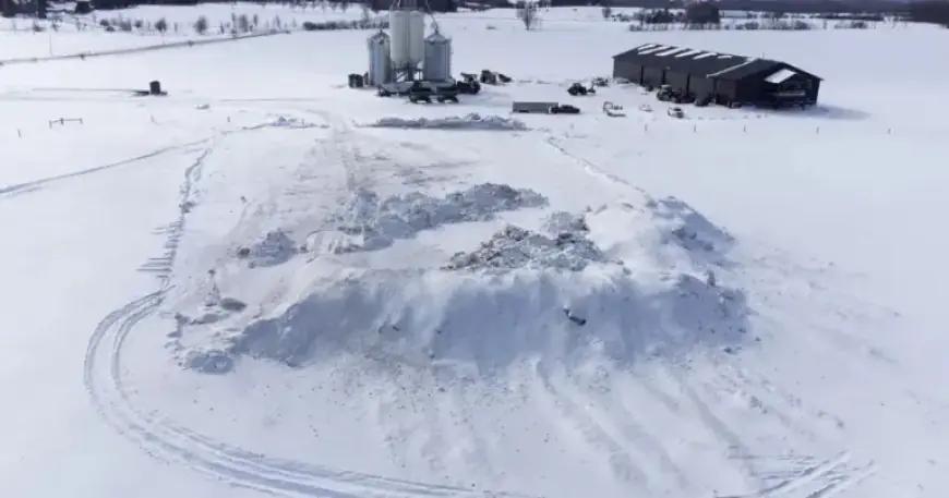 Kitchener’s First Skyscraper Seeks Heritage Status; Snow Burdens Disabled Residents