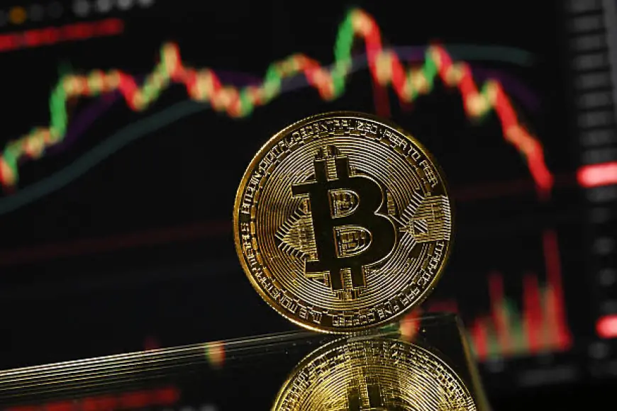Bitcoin Price sinks below $70,000 as liquidation wave and risk-off mood hit crypto