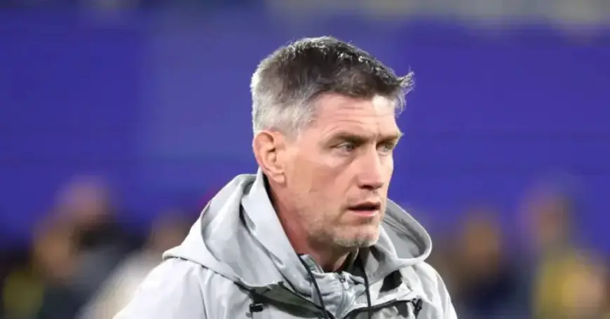 O’Gara Faces Delays at La Rochelle