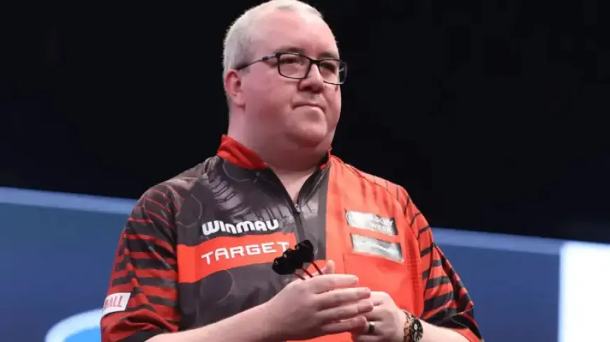 Bunting Discloses Surprise A&E Visit on Christmas Day During Darts Championship