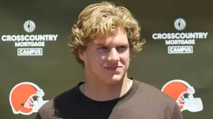 Carson Schwesinger’s Unlikely Journey: From Walk-On to NFL DROY Favorite